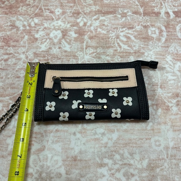 KENSIE Floral Golden Studded Wristlet Wallet - Picture 9 of 11